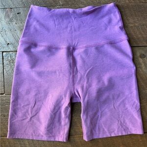 Beyond Yoga electric magenta/Lavender High-Rise Bike Shorts